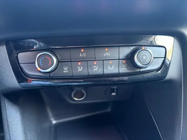 Opel Corsa 1.2 T Edition 46