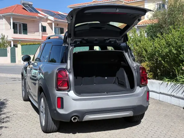 MINI Countryman Cooper D Premium Classic Auto 25