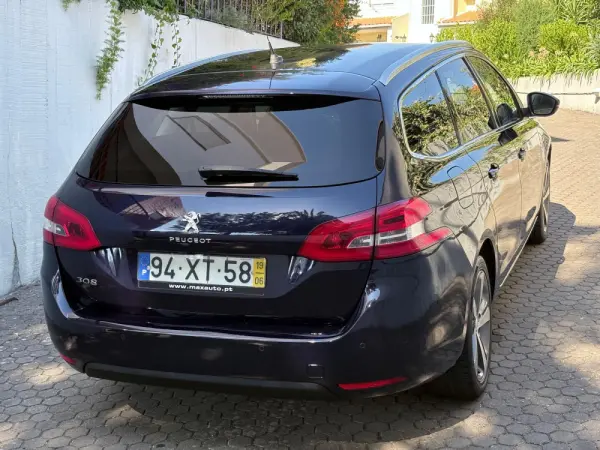 Peugeot 308 SW 1.5 BlueHDi Allure 19