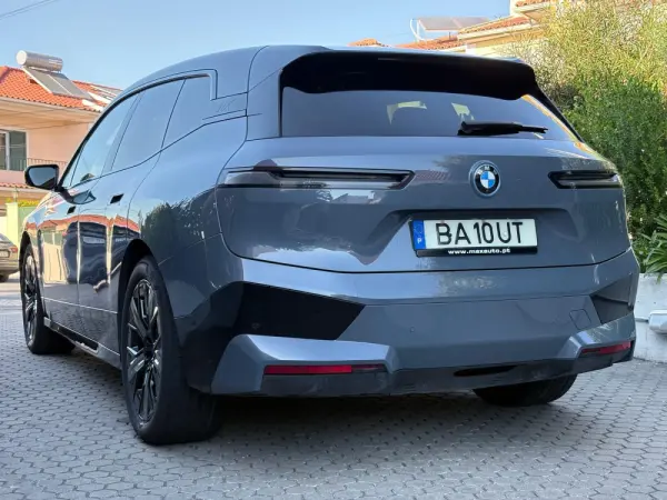 BMW iX xDrive 50 Pack Desportivo 20