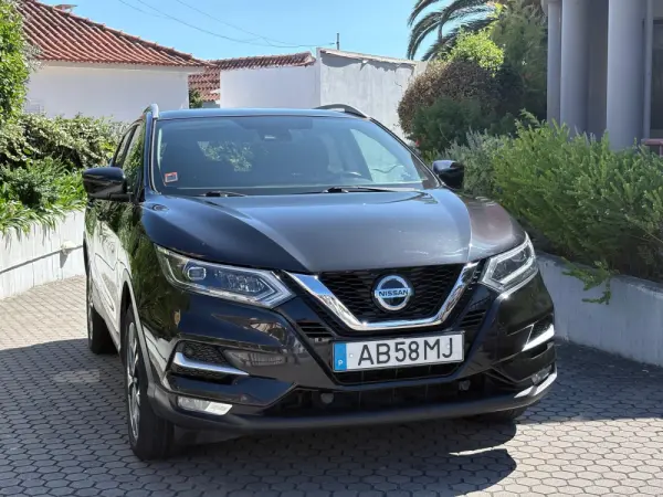 Nissan Qashqai 1.5 dCi N-Connecta J18 16
