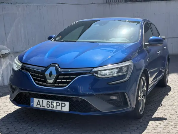 Renault Mégane 1.6 Plug-In R.S. Line 10