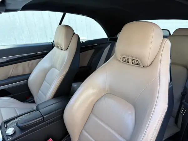 Mercedes-Benz E 350 CGi Avantgarde BlueEfficiency Auto 33