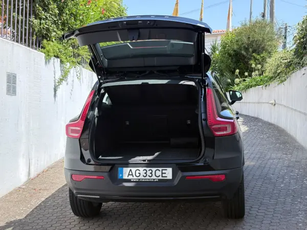 Volvo XC 40 1.5 T5 PHEV R-Design Expression 28