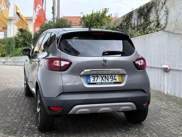 Renault Captur 0.9 TCE Exclusive 26