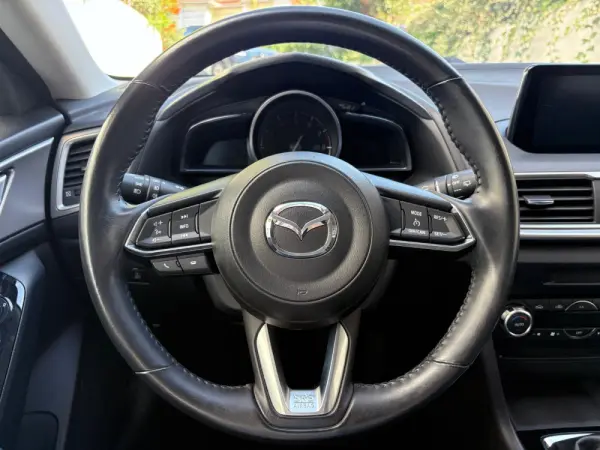 Mazda 3 1.5 Sky-G Evolve HS Navi 35