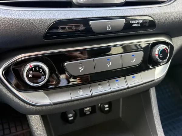 Hyundai i30 1.6 CRDi STyle Plus 45