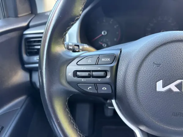 Kia Stonic 1.2 Dynamic 35