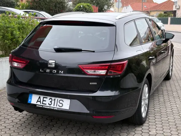 SEAT Leon ST 1.6 TDI S&S 4Drive Style 19