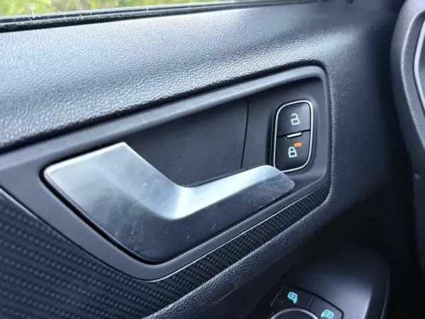 Ford Focus SW 1.0 EcoBoost ST-Line 33