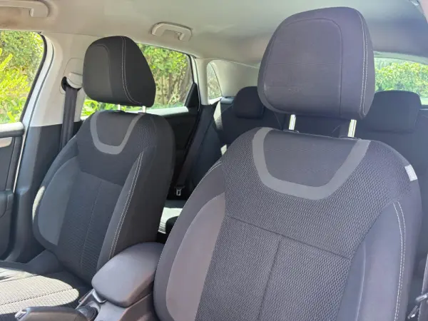 Citroen C4 1.6 BlueHDi Feel EAT6 31