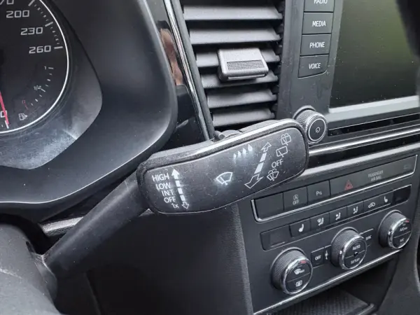 SEAT Leon ST 1.6 TDI S&S 4Drive Style 39