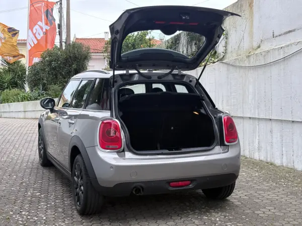 MINI 5 Portas One 26