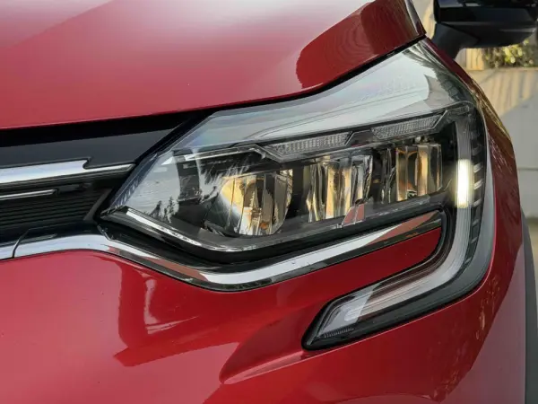 Renault Captur 1.0 TCe Exclusive 14