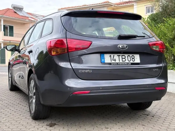Kia Ceed 1.4 CRDi Nav Line 23