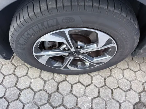 Kia XCeed 1.0 T-GDi Dynamic 12