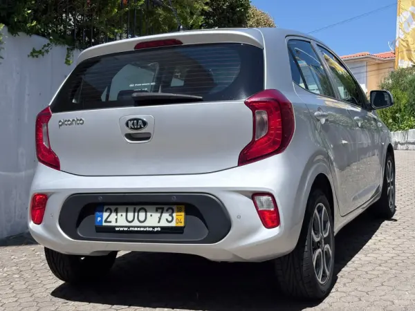 Kia Picanto 1.0 CVVT Urban 19