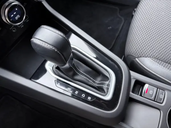 Renault Arkana 1.6 E-Tech Intens 52