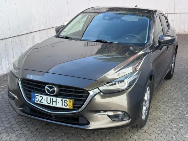 Mazda 3 1.5 Sky-G Evolve HS Navi 4