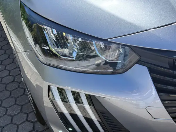 Peugeot 208 1.2 PureTech Active Pack 14