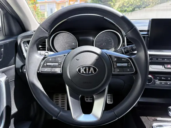 Kia Ceed SW 1.4 T-GDI Drive+SRF 7DCT 38