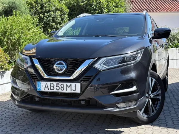 Nissan Qashqai 1.5 dCi N-Connecta J18 1