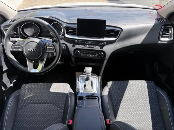 Kia Ceed SW 1.4 T-GDI Drive+SRF 7DCT 7