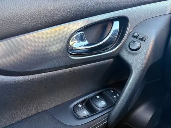 Nissan Qashqai 1.2 DIG-T N-Connecta 18 34