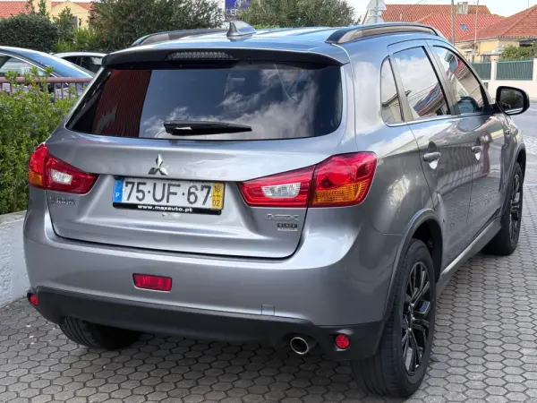 Mitsubishi ASX 1.6 DI-D Intense Black Edition 19