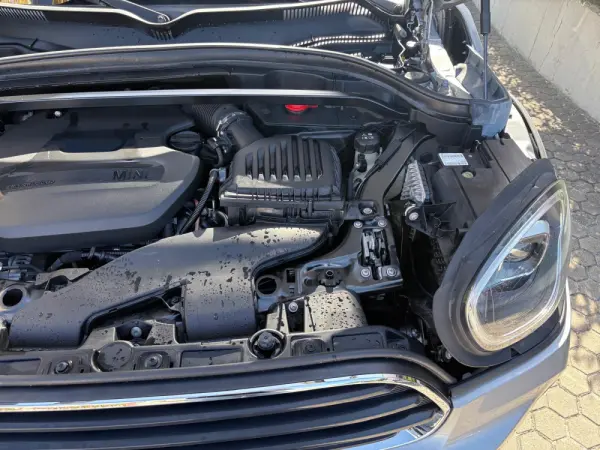 MINI Countryman Cooper D Premium Classic Auto 17