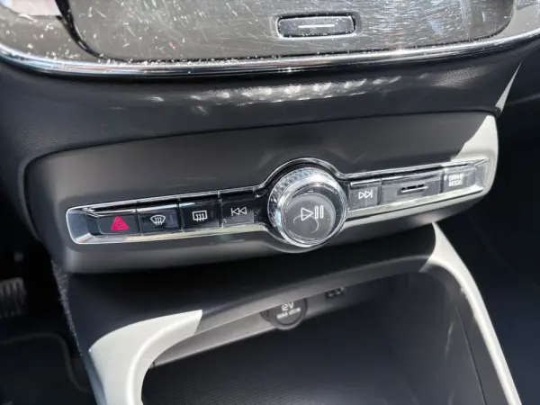 Volvo XC 40 1.5 T5 PHEV R-Design Expression 50