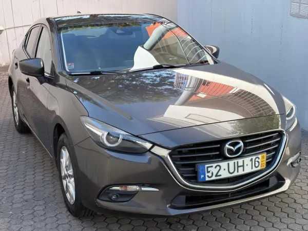 Mazda 3 1.5 Sky-G Evolve HS Navi 2