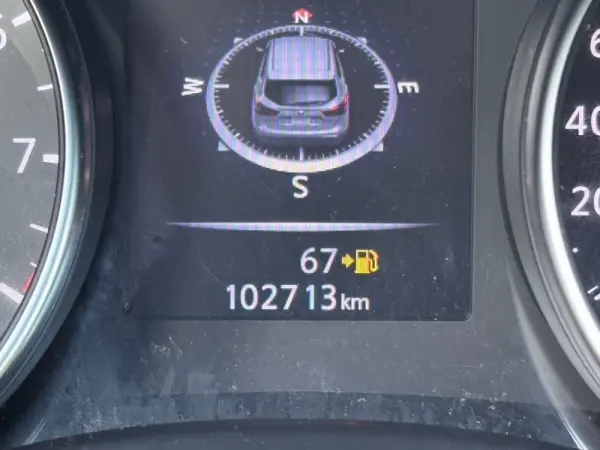 Nissan Qashqai 1.2 DIG-T N-Connecta 18 8