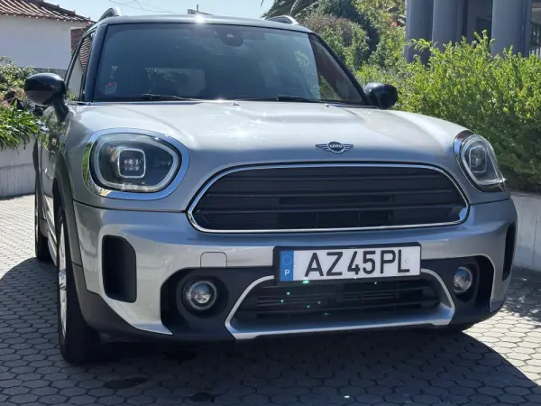 MINI Countryman Cooper D Premium Classic Auto 9