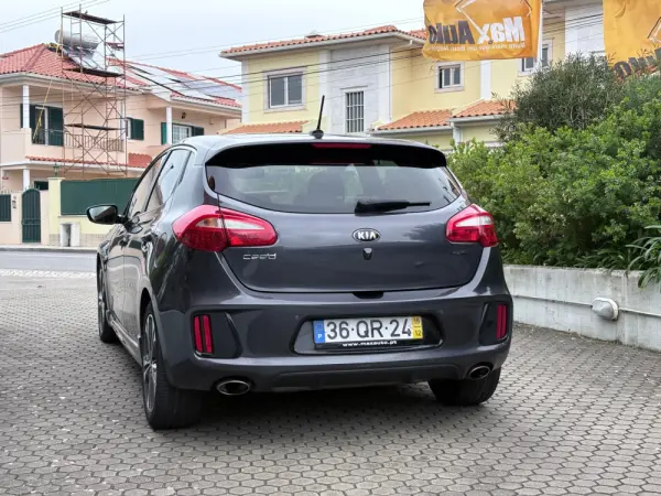 Kia Ceed 1.6 CRDi GT Line 25