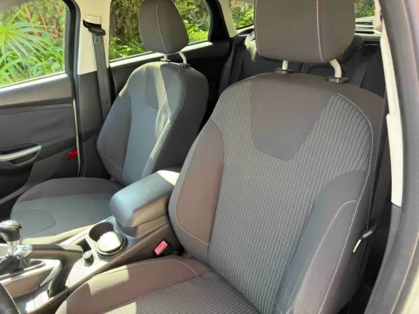 Ford Focus 1.0 SCTi Trend 33