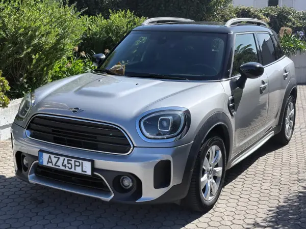MINI Countryman Cooper D Premium Classic Auto 4