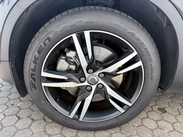 Volvo XC 40 1.5 T5 PHEV R-Design Expression 11