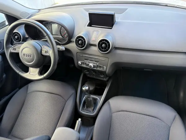 Audi A1 Sportback 1.6 TDI 29