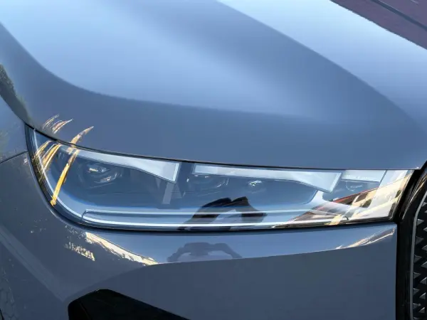 BMW iX xDrive 50 Pack Desportivo 14