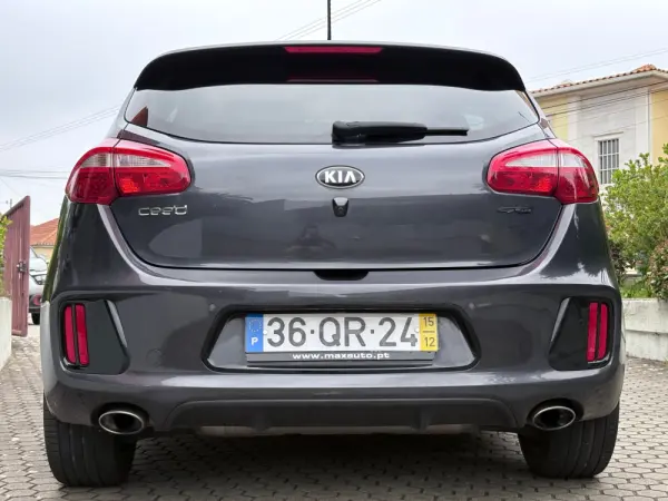 Kia Ceed 1.6 CRDi GT Line 21