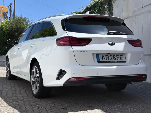 Kia Ceed SW 1.4 T-GDI Drive+SRF 7DCT 25