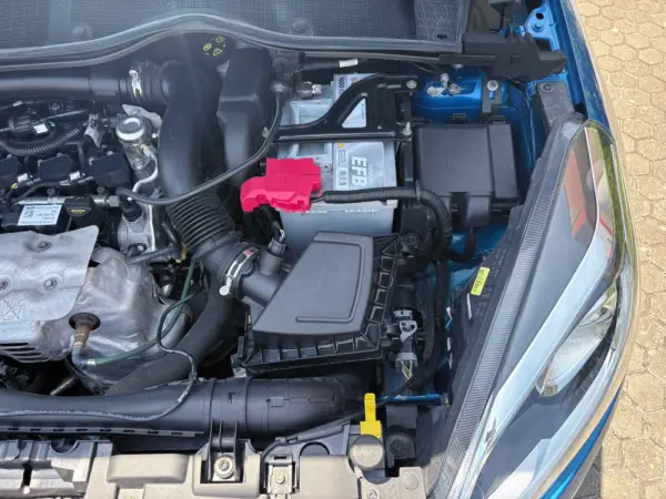 Ford Fiesta 1.0 EcoBoost ST-Line 18