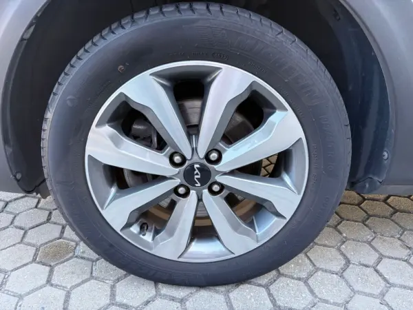 Kia Stonic 1.2 Dynamic 11
