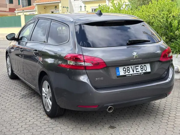 Peugeot 308 SW 1.2 PureTech Style 23