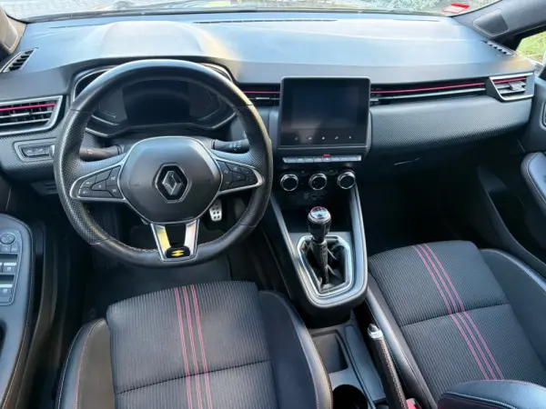 Renault Clio 1.0 TCe RS Line 29