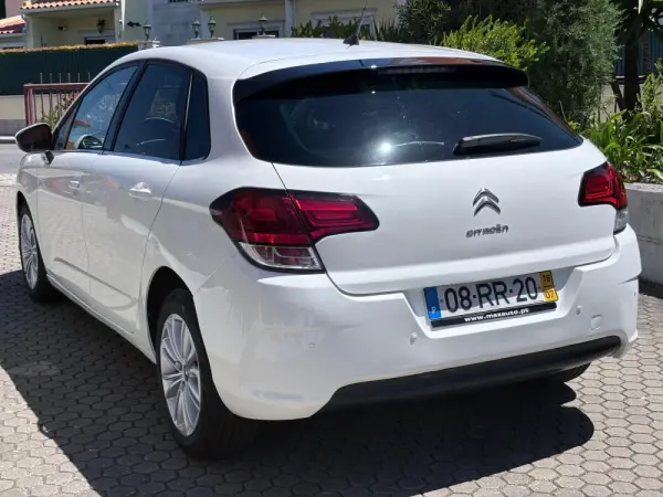 Citroen C4 1.6 BlueHDi Feel EAT6 24