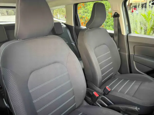 Dacia Duster 1.0 TCe Expression 29