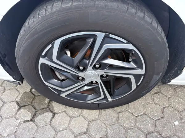 Hyundai i30 1.6 CRDi STyle Plus 12