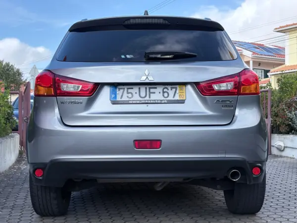 Mitsubishi ASX 1.6 DI-D Intense Black Edition 21